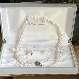 Takashimaya pearl set